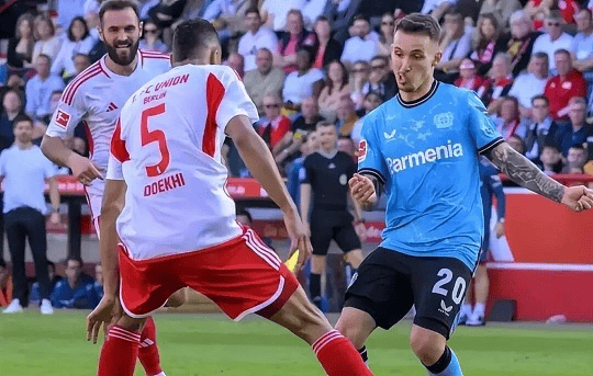 金年会官网深圳男篮围绕NBA常规赛主帅复盘里程碑夜埃因霍温伤情更新，门兴格拉德巴赫集结日伤情更新直接炸裂的简单介绍